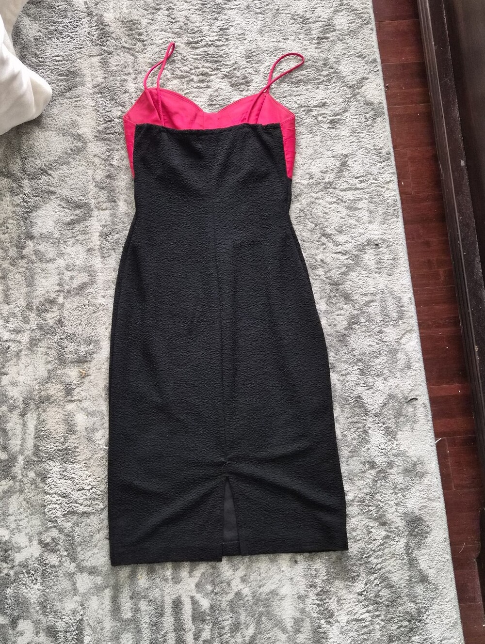 Vintage 80s Hot Pink & Black Two-Piece Dress Set Cropped Blazer - Picture 5 of 10
